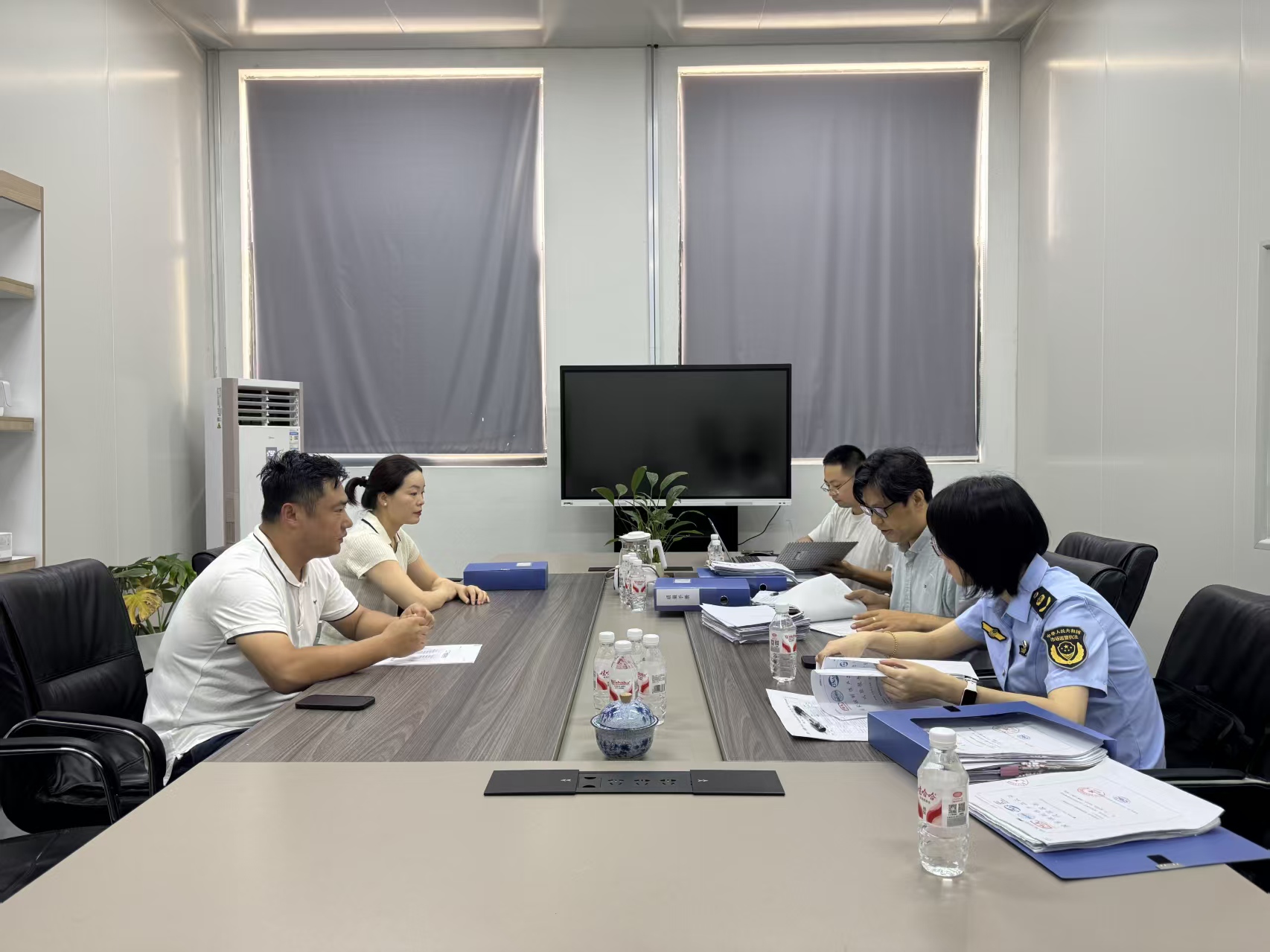 eef08ad8cfa591095732fbccd731fd15.jpg